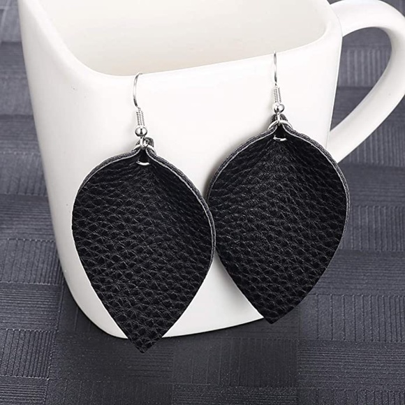 Handmade Vegan Leather Leaf Dangle Set NWT - Picture 3 of 4